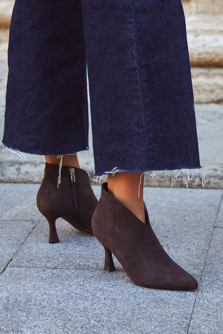 pointed toe ankle boots wholesale