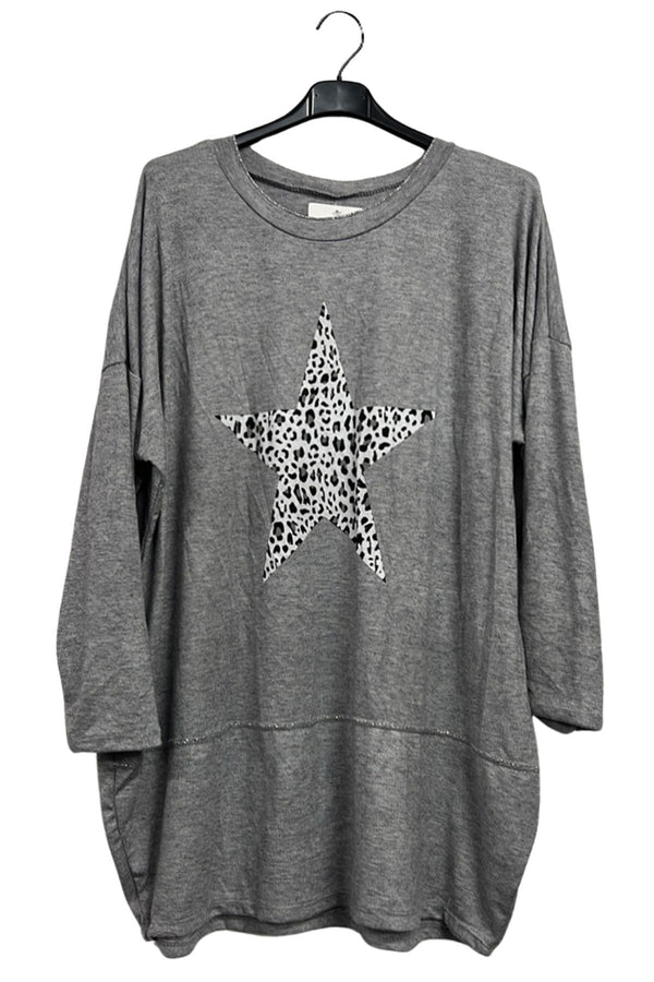 Leopard Print Star Graphic Oversized Top