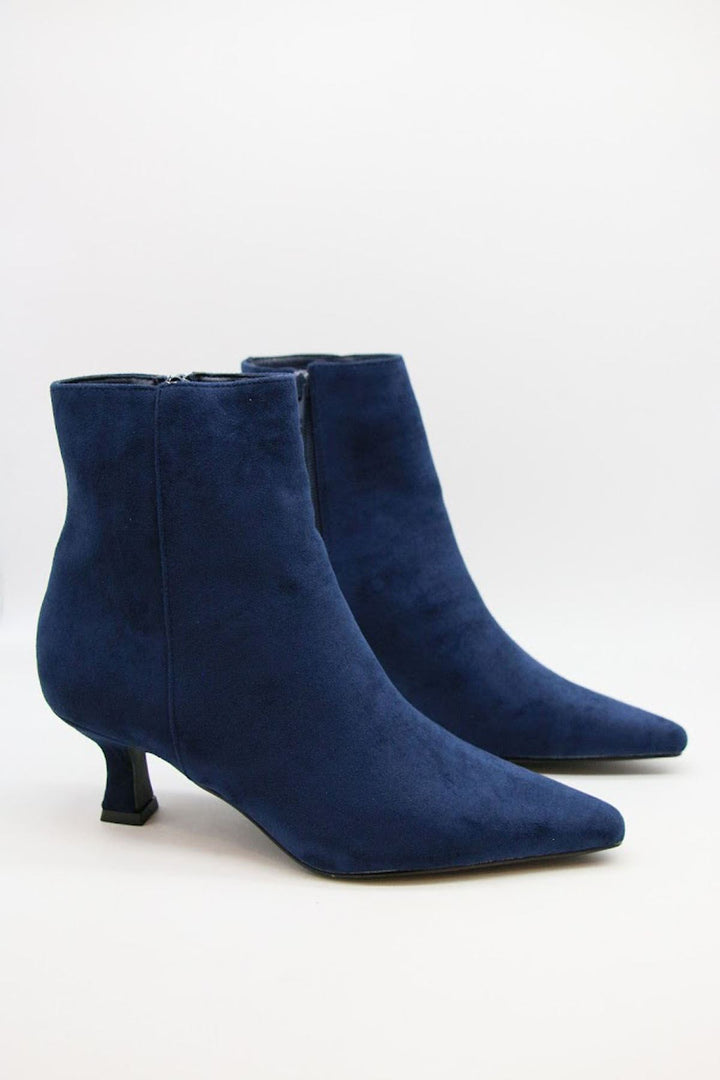 side zipper ankle shoes