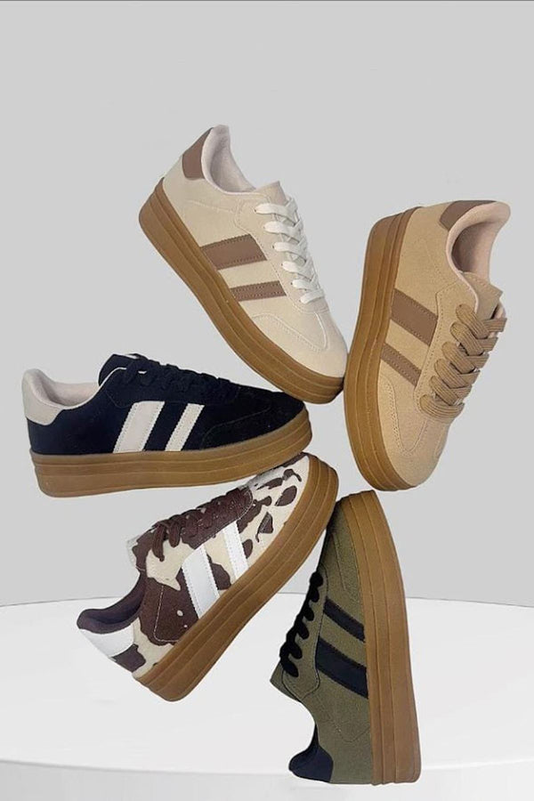 Stripe Detai Lace Up Flat Trainer
