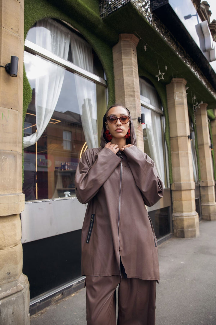 drop shoulder hoodie