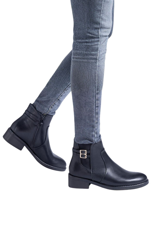 Double Side Buckles Ankle Shoes